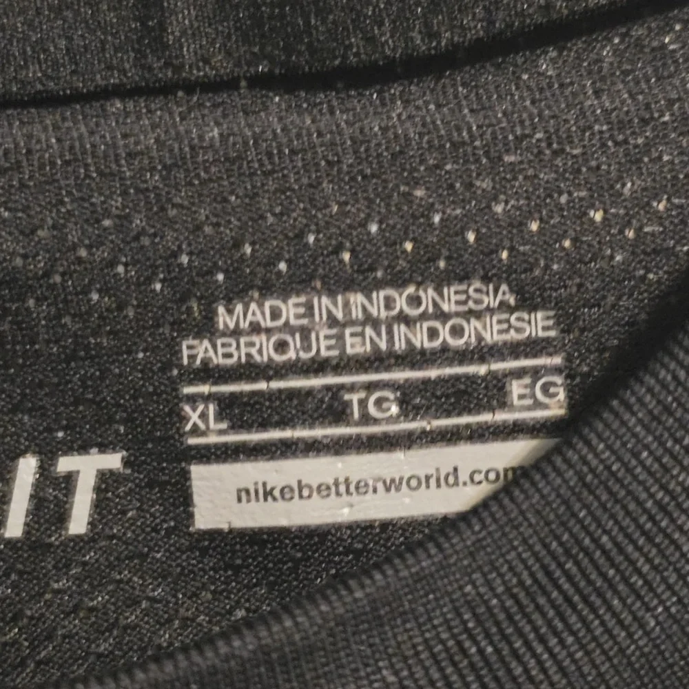 Nike kids boy Black and White‎ Short Sleeve Tee